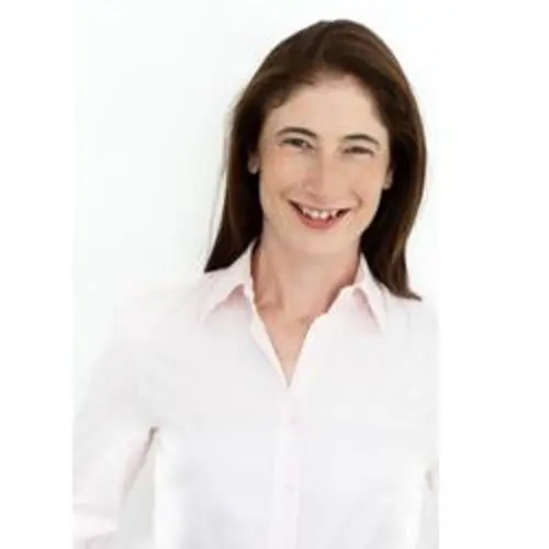 Dr Elizabeth Milford