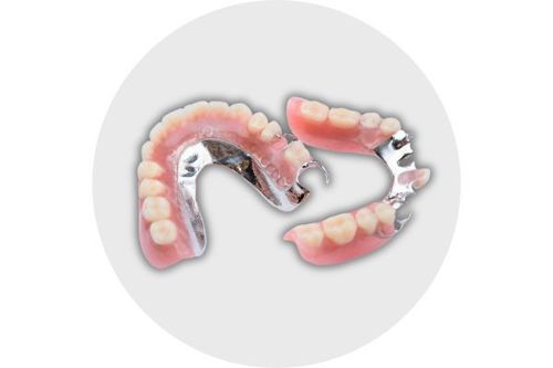 partial-dentures-circle-1.jpg